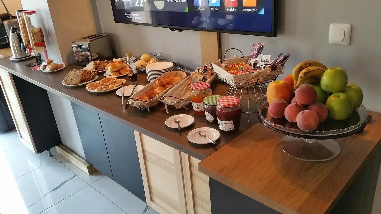 Aparthotel Appart'Hotel Residella House Room & Kitchen Avignon Le Pontet Le Pontet